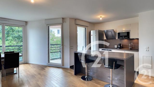  - SURESNES - 