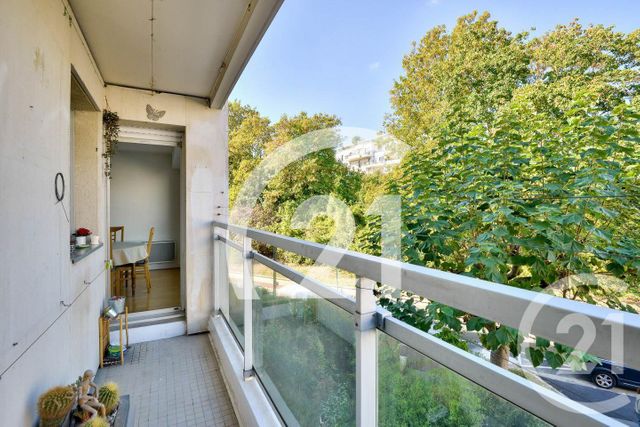 Appartement F3 à vendre - 3 pièces - 69.69 m2 - SURESNES - 92 - ILE-DE-FRANCE - Century 21 Arconsilium