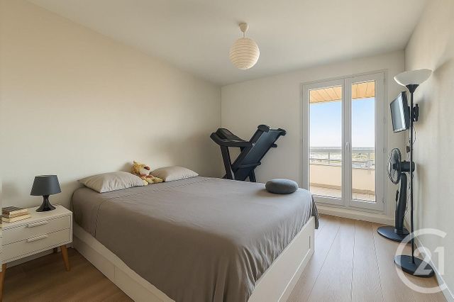 Appartement F4 à vendre - 4 pièces - 83.0 m2 - SURESNES - 92 - ILE-DE-FRANCE - Century 21 Arconsilium