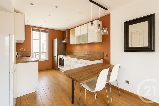 Appartement Duplex à vendre - 4 pièces - 64.0 m2 - SURESNES - 92 - ILE-DE-FRANCE - Century 21 Arconsilium