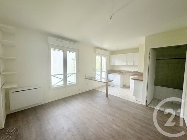 Appartement F1 à louer - 1 pièce - 29.17 m2 - SURESNES - 92 - ILE-DE-FRANCE - Century 21 Arconsilium