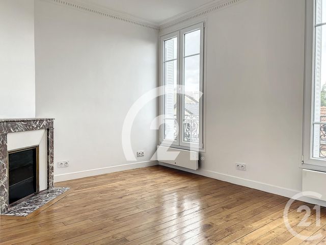 Appartement F3 à louer - 3 pièces - 45.77 m2 - SURESNES - 92 - ILE-DE-FRANCE - Century 21 Arconsilium