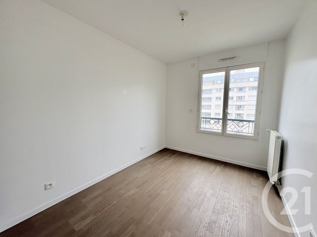 Appartement F4 à louer - 4 pièces - 84.0 m2 - SURESNES - 92 - ILE-DE-FRANCE - Century 21 Arconsilium