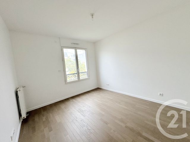 Appartement F4 à louer - 4 pièces - 84.0 m2 - SURESNES - 92 - ILE-DE-FRANCE - Century 21 Arconsilium