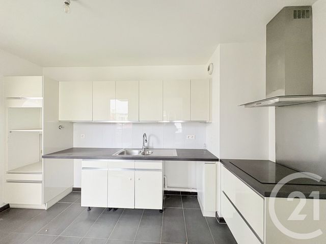 Appartement F4 à louer - 4 pièces - 84.0 m2 - SURESNES - 92 - ILE-DE-FRANCE - Century 21 Arconsilium