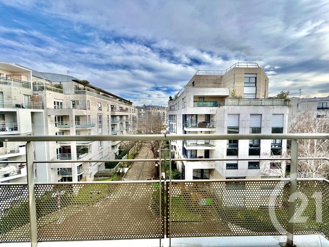 Appartement à louer - 3 pièces - 61.0 m2 - SURESNES - 92 - ILE-DE-FRANCE - Century 21 Arconsilium