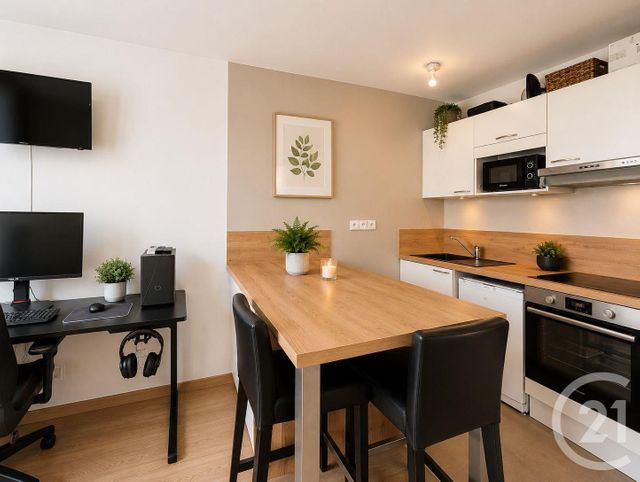 Appartement F1 à vendre - 1 pièce - 27.54 m2 - SURESNES - 92 - ILE-DE-FRANCE - Century 21 Arconsilium