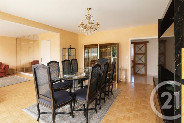 Afficher la photo en grand Appartement F4 à vendre - 4 pièces - 104.6 m2 - CHATOU - 78 - ILE-DE-FRANCE - Century 21 Arconsilium