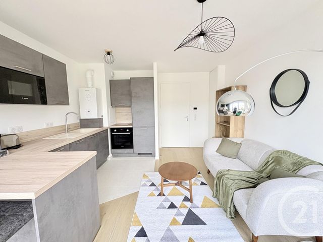 Appartement F2 à louer - 2 pièces - 38.12 m2 - SURESNES - 92 - ILE-DE-FRANCE - Century 21 Arconsilium