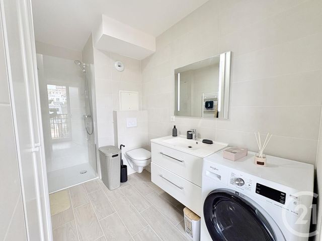 Appartement F2 à louer - 2 pièces - 38.12 m2 - SURESNES - 92 - ILE-DE-FRANCE - Century 21 Arconsilium