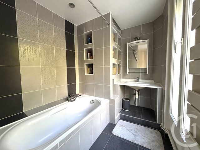 maison à vendre - 7 pièces - 167.0 m2 - SURESNES - 92 - ILE-DE-FRANCE - Century 21 Arconsilium