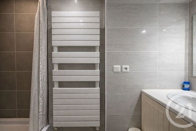 maison à vendre - 7 pièces - 167.0 m2 - SURESNES - 92 - ILE-DE-FRANCE - Century 21 Arconsilium