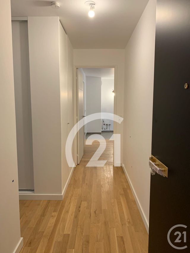 Appartement F4 à vendre - 4 pièces - 75.0 m2 - SURESNES - 92 - ILE-DE-FRANCE - Century 21 Arconsilium