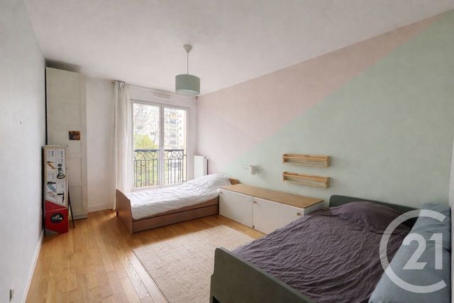 Appartement F4 à vendre - 4 pièces - 75.0 m2 - SURESNES - 92 - ILE-DE-FRANCE - Century 21 Arconsilium