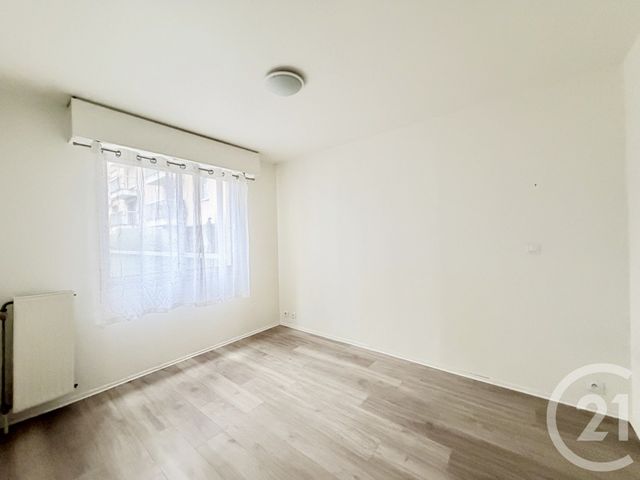 Appartement F2 à louer - 2 pièces - 44.84 m2 - SURESNES - 92 - ILE-DE-FRANCE - Century 21 Arconsilium