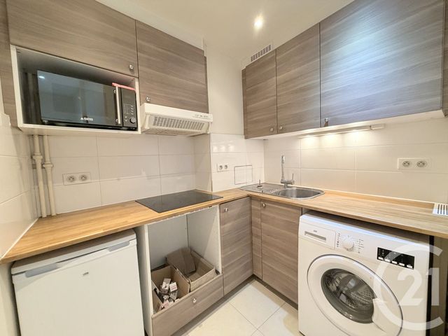 Appartement Studio à louer - 1 pièce - 20.73 m2 - SURESNES - 92 - ILE-DE-FRANCE - Century 21 Arconsilium