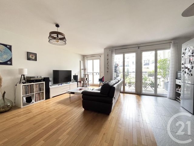 Appartement F3 à vendre - 3 pièces - 72.29 m2 - SURESNES - 92 - ILE-DE-FRANCE - Century 21 Arconsilium