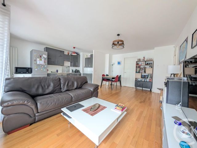 Appartement F3 à vendre - 3 pièces - 72.29 m2 - SURESNES - 92 - ILE-DE-FRANCE - Century 21 Arconsilium