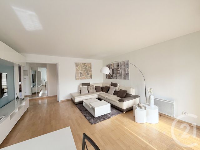 Appartement F4 à louer - 4 pièces - 85.0 m2 - SURESNES - 92 - ILE-DE-FRANCE - Century 21 Arconsilium