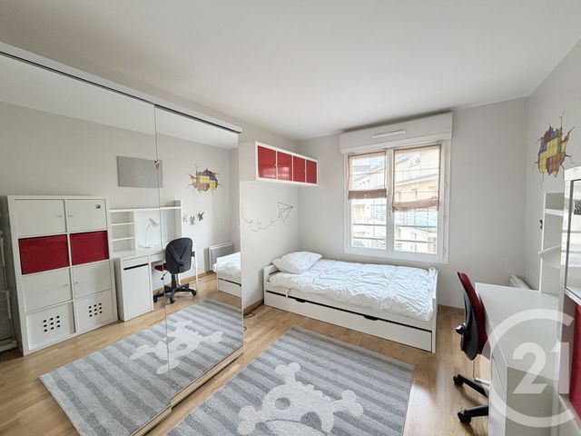 Appartement F4 à louer - 4 pièces - 85.0 m2 - SURESNES - 92 - ILE-DE-FRANCE - Century 21 Arconsilium