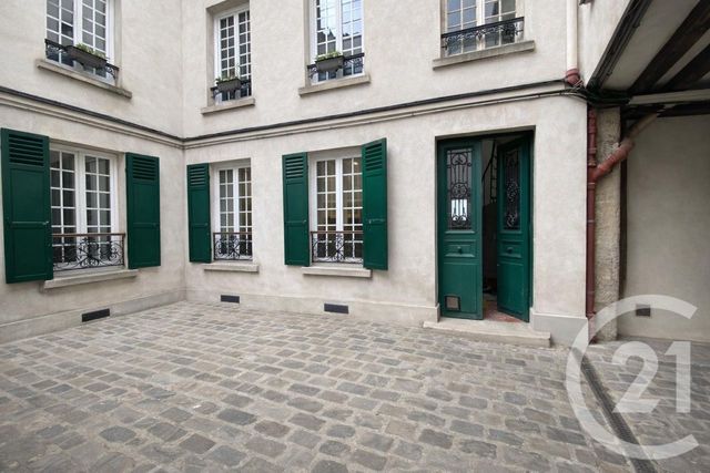 Appartement F2 à vendre - 2 pièces - 30.0 m2 - SURESNES - 92 - ILE-DE-FRANCE - Century 21 Arconsilium