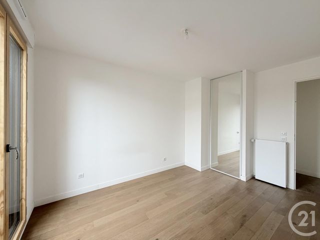 Appartement F2 à louer - 2 pièces - 41.0 m2 - SURESNES - 92 - ILE-DE-FRANCE - Century 21 Arconsilium