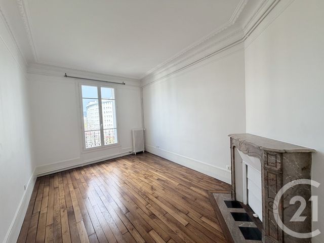 Appartement F3 à louer - 3 pièces - 67.5 m2 - SURESNES - 92 - ILE-DE-FRANCE - Century 21 Arconsilium