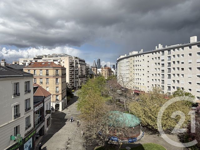 Appartement F3 à louer - 3 pièces - 67.5 m2 - SURESNES - 92 - ILE-DE-FRANCE - Century 21 Arconsilium