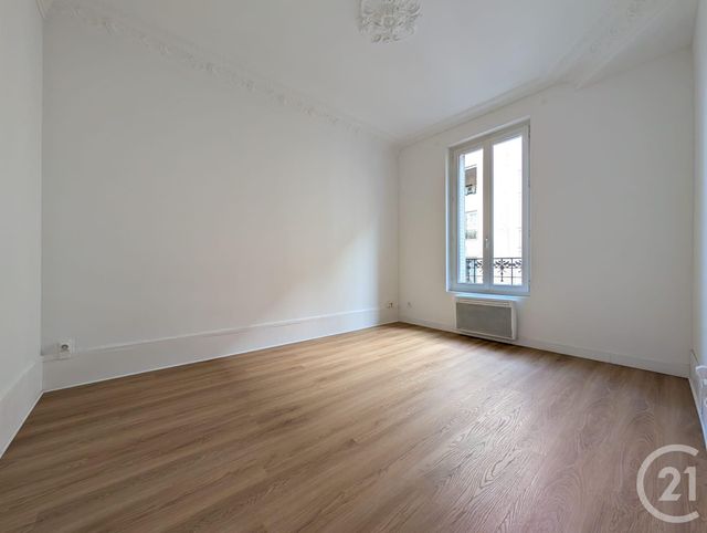 Appartement F2 à vendre - 2 pièces - 32.28 m2 - SURESNES - 92 - ILE-DE-FRANCE - Century 21 Arconsilium