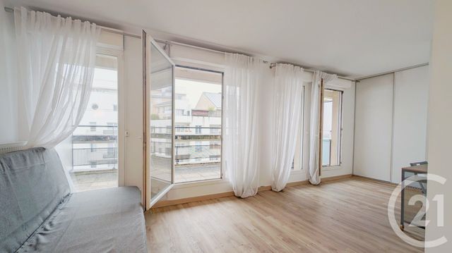 Appartement F1 à louer - 1 pièce - 25.95 m2 - COURBEVOIE - 92 - ILE-DE-FRANCE - Century 21 Arconsilium