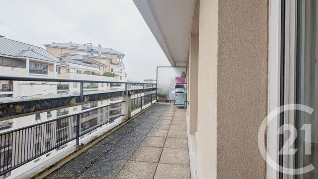 Appartement F1 à louer - 1 pièce - 25.95 m2 - COURBEVOIE - 92 - ILE-DE-FRANCE - Century 21 Arconsilium