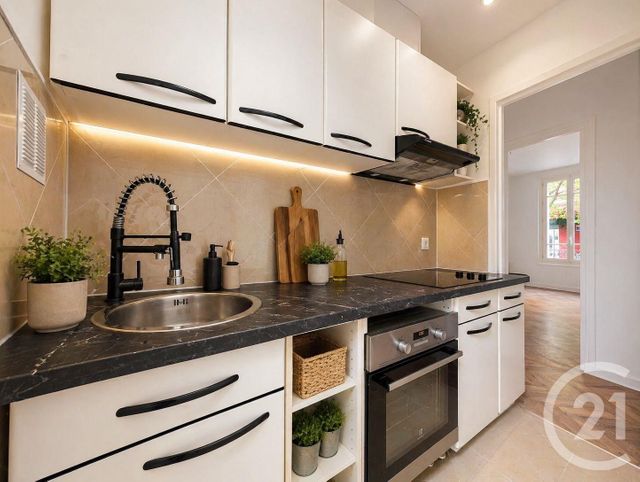 Appartement F3 à vendre - 3 pièces - 38.35 m2 - SURESNES - 92 - ILE-DE-FRANCE - Century 21 Arconsilium