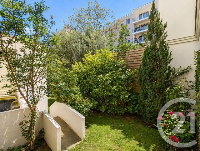 Appartement F3 à vendre - 3 pièces - 38.35 m2 - SURESNES - 92 - ILE-DE-FRANCE - Century 21 Arconsilium