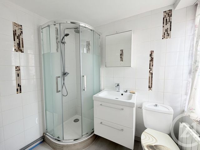 Appartement à louer - 2 pièces - 32.02 m2 - BOUGIVAL - 78 - ILE-DE-FRANCE - Century 21 Arconsilium