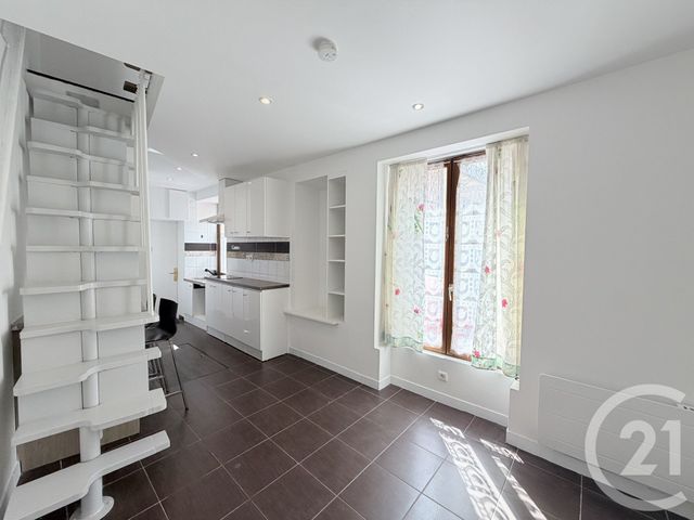 Appartement à louer - 2 pièces - 32.02 m2 - BOUGIVAL - 78 - ILE-DE-FRANCE - Century 21 Arconsilium