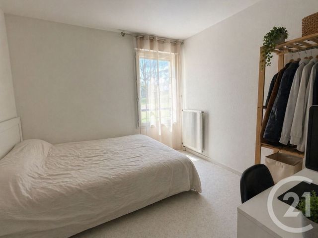 Appartement F2 à louer - 2 pièces - 48.0 m2 - SURESNES - 92 - ILE-DE-FRANCE - Century 21 Arconsilium