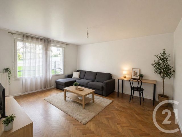 Appartement F2 à louer - 2 pièces - 48.0 m2 - SURESNES - 92 - ILE-DE-FRANCE - Century 21 Arconsilium