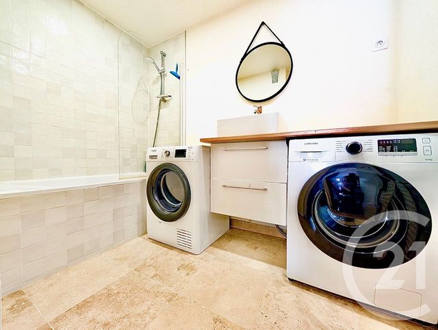 Appartement F3 à vendre - 3 pièces - 67.59 m2 - COURBEVOIE - 92 - ILE-DE-FRANCE - Century 21 Arconsilium