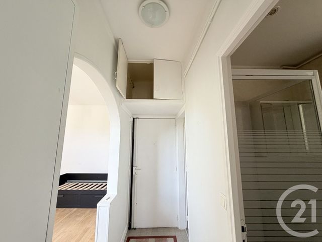 Appartement F2 à louer - 2 pièces - 42.49 m2 - NANTERRE - 92 - ILE-DE-FRANCE - Century 21 Arconsilium