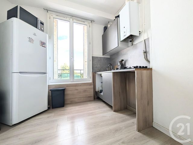 Appartement F2 à vendre - 2 pièces - 32.97 m2 - SURESNES - 92 - ILE-DE-FRANCE - Century 21 Arconsilium