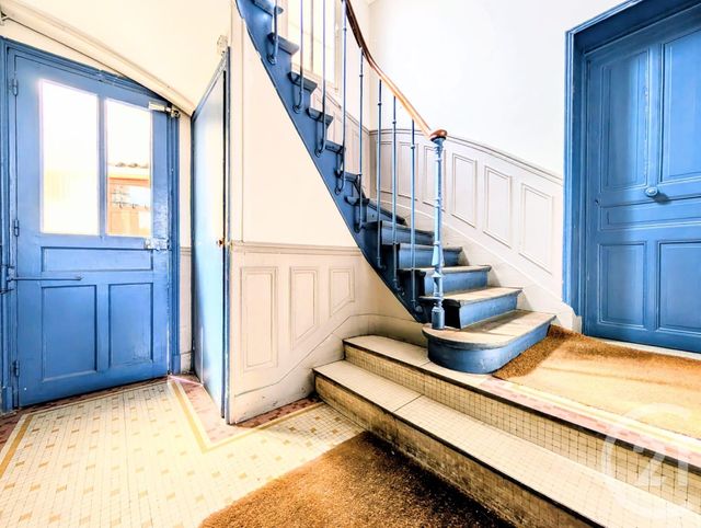 Appartement F2 à vendre - 2 pièces - 32.97 m2 - SURESNES - 92 - ILE-DE-FRANCE - Century 21 Arconsilium