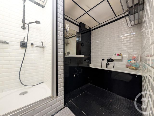 maison à vendre - 8 pièces - 184.15 m2 - SURESNES - 92 - ILE-DE-FRANCE - Century 21 Arconsilium