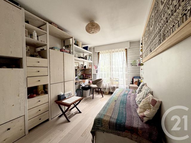 Appartement à vendre - 3 pièces - 89.0 m2 - RUEIL MALMAISON - 92 - ILE-DE-FRANCE - Century 21 Arconsilium