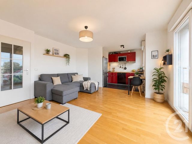 Appartement F2 à vendre - 2 pièces - 46.2 m2 - SURESNES - 92 - ILE-DE-FRANCE - Century 21 Arconsilium