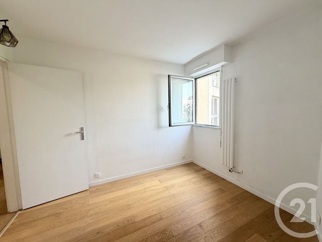 Appartement à louer - 4 pièces - 82.0 m2 - SURESNES - 92 - ILE-DE-FRANCE - Century 21 Arconsilium