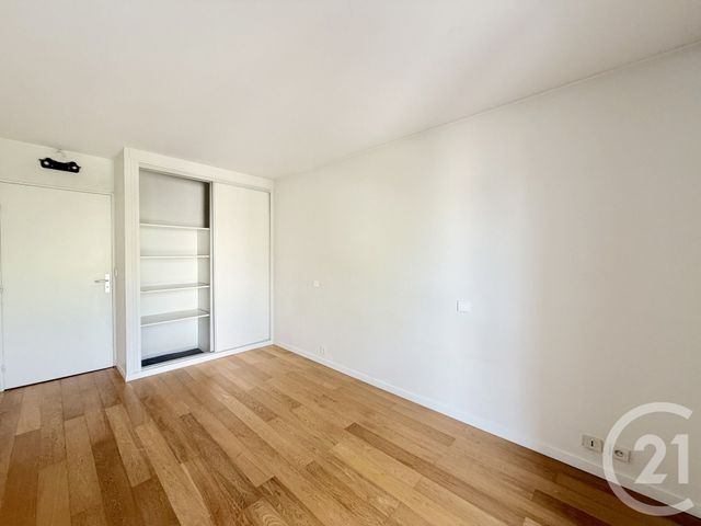 Appartement à louer - 4 pièces - 82.0 m2 - SURESNES - 92 - ILE-DE-FRANCE - Century 21 Arconsilium