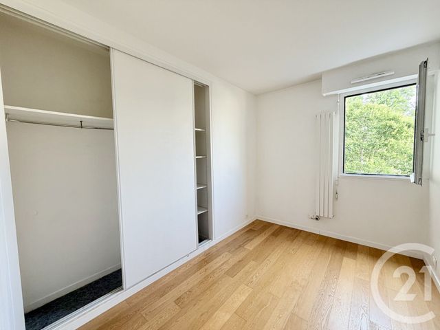 Appartement à louer - 4 pièces - 82.0 m2 - SURESNES - 92 - ILE-DE-FRANCE - Century 21 Arconsilium