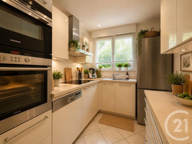 Appartement F4 à vendre - 4 pièces - 85.89 m2 - RUEIL MALMAISON - 92 - ILE-DE-FRANCE - Century 21 Arconsilium