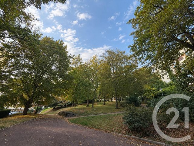 Appartement F2 à vendre - 2 pièces - 55.09 m2 - LA CELLE ST CLOUD - 78 - ILE-DE-FRANCE - Century 21 Arconsilium