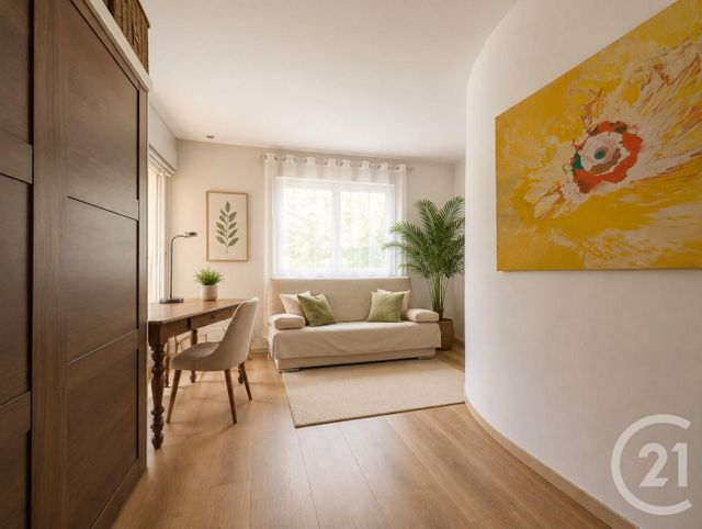 Appartement F3 à vendre - 3 pièces - 64.97 m2 - SURESNES - 92 - ILE-DE-FRANCE - Century 21 Arconsilium